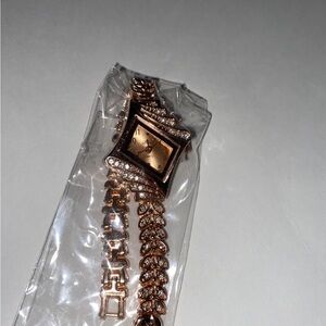 Rose Gold Rhombus Wrist Watch Bangle Bracelet Quartz GD Crystal